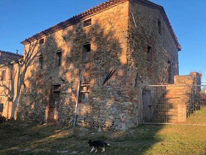 Casa quadrilocale in vendita in Monte Santa Maria Tiberina