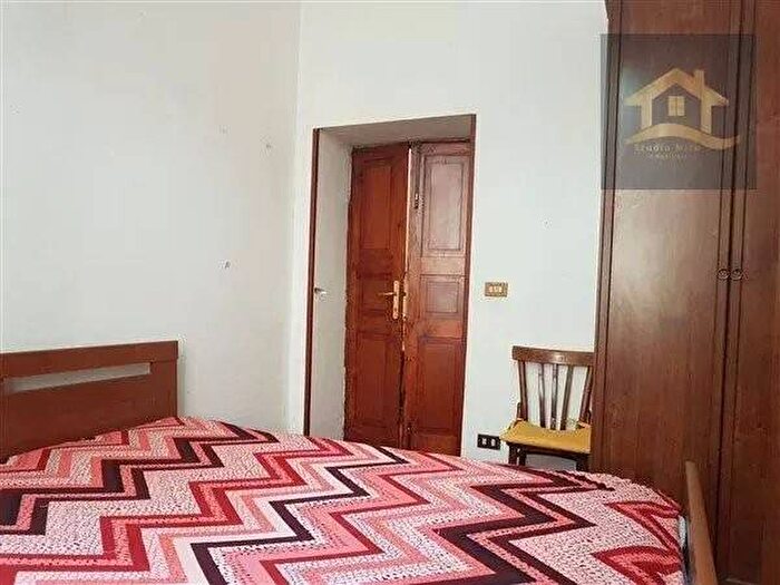 Appartamento trilocale in affitto in Borgo Amadio Ronchini, Centro Storico, Parma