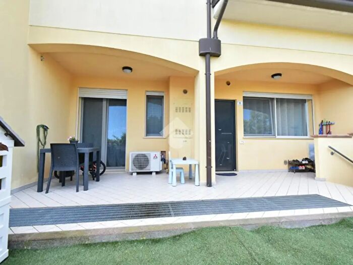 Appartamento trilocale in vendita in Via Abruzzo, Savignano Sul Rubicone