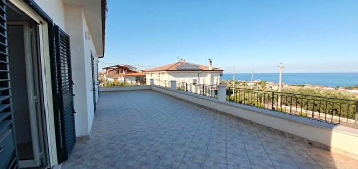 Casa con 6 locali in vendita in Via Cappella dei Grecia, Amendolara