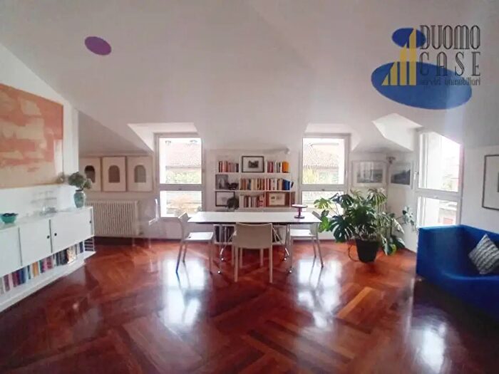 Appartamento bilocale in affitto in Via Andegari, Milano