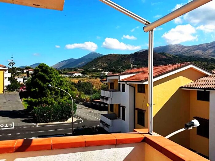 Appartamento bilocale in vendita in Villaggio La Bussola, Scalea