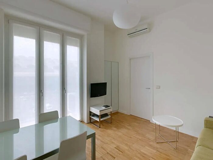 Appartamento monolocale in affitto in Via Giovanni Battista Pergolesi, Milano