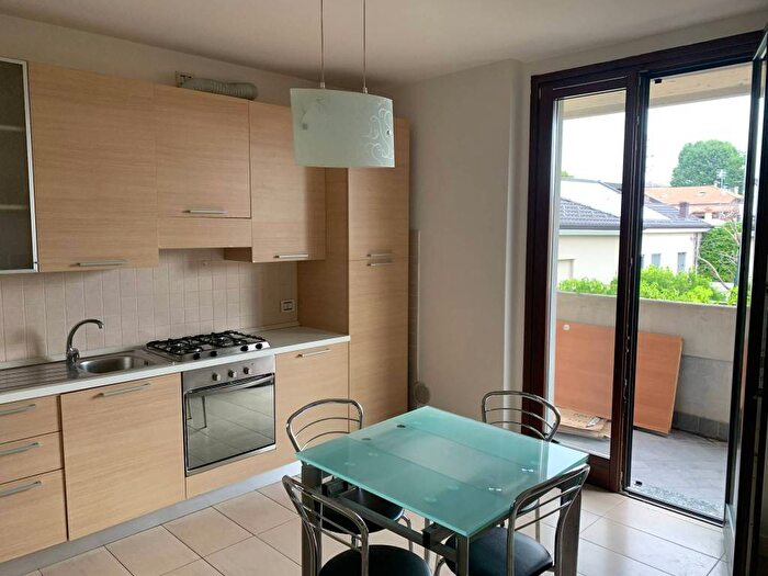 Appartamento bilocale in affitto in Via Palestro, Stazione, Seregno