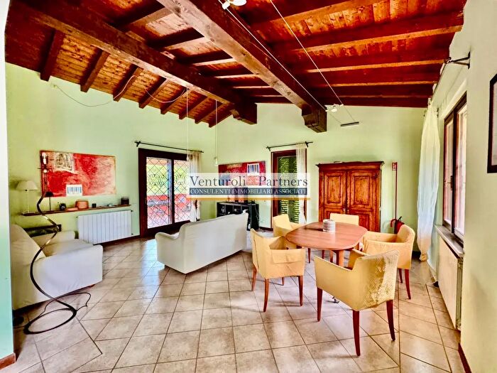 Casa con 5 locali in vendita in Via Sant'Albano Martire, Soiano Del Lago