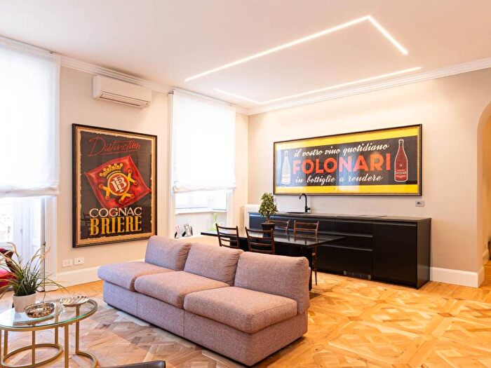 Appartamento con 5 locali in affitto in Via Lorenzo Mascheroni, Pagano, Milano