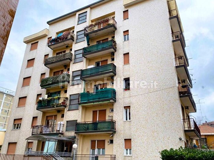 Appartamento monolocale in affitto in Via Eugenio Villoresi, Bresso