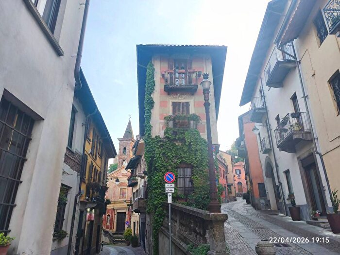 Appartamento bilocale in affitto in Via al Castello, Centro Storico, Rivoli