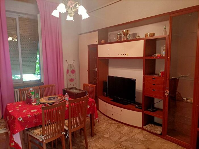 Appartamento quadrilocale in affitto in Viale Osacca, Pablo Prati Bocchi, Parma