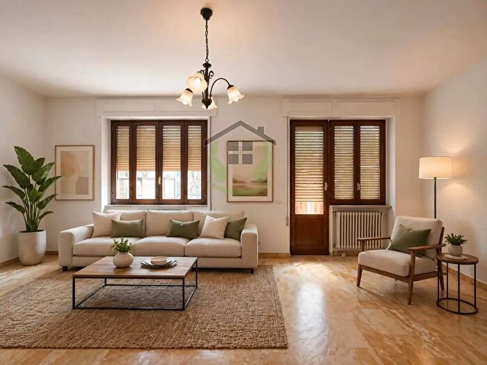 Appartamento con 6 locali in vendita in Via Emidio Clementi, Ascoli Piceno