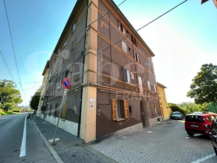Appartamento trilocale in vendita in Via Porrettana, Casalecchio Di Reno