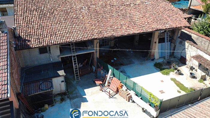 Casa quadrilocale in vendita in Lograto