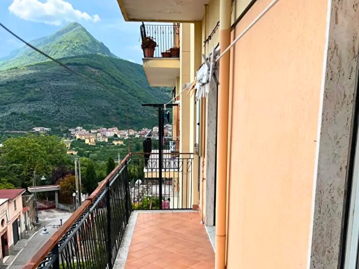 Appartamento trilocale in vendita in Via Tito Zaniboni, Giffoni Sei Casali