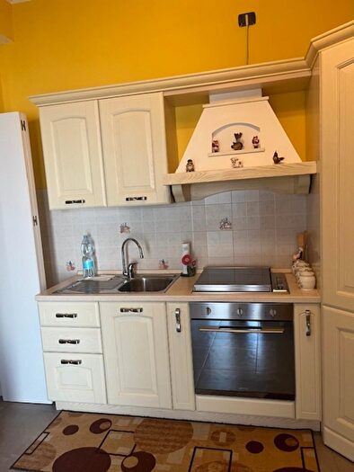 Appartamento trilocale in vendita in Via Monsignor Paleari, Pogliano Milanese