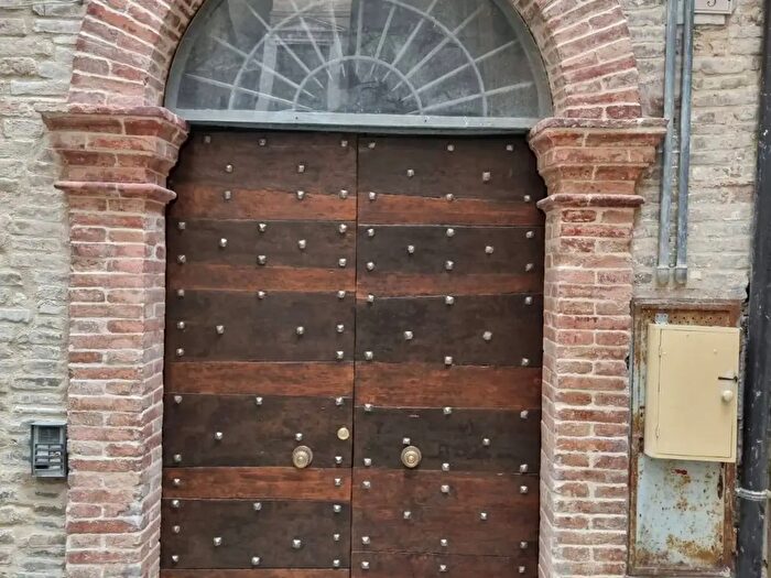 Appartamento con 5 locali in vendita in Via Bergamasca Snc, Fermo