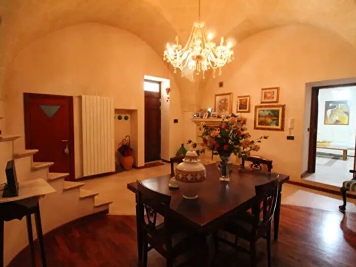 Casa con 5 locali in vendita in Via F Balestra, Grottaglie
