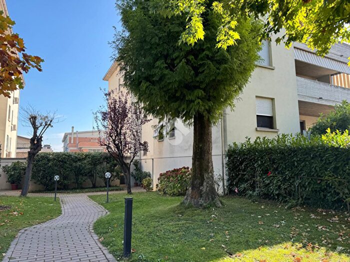 Appartamento trilocale in vendita in Viale Ildebrando Cocconi, Parma