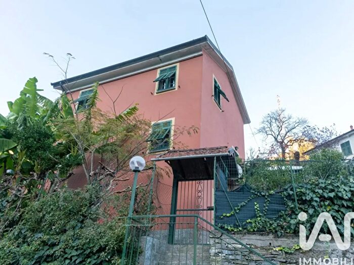Casa quadrilocale in vendita in Via Case Sparse, Chiavari