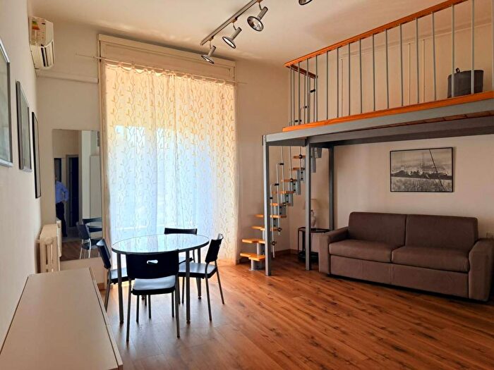 Appartamento monolocale in affitto in Via Roberto Lepetit, Centrale, Milano
