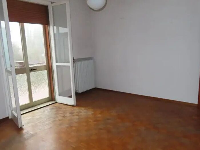 Casa con 6 locali in vendita in Ravenna