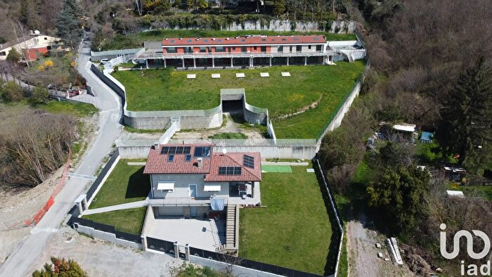 Appartamento trilocale in vendita in Via Piani della Madonna Snc, Millesimo