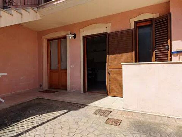 Appartamento trilocale in affitto in Centro, Cabras