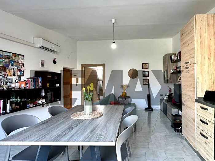 Appartamento trilocale in vendita in Sassari