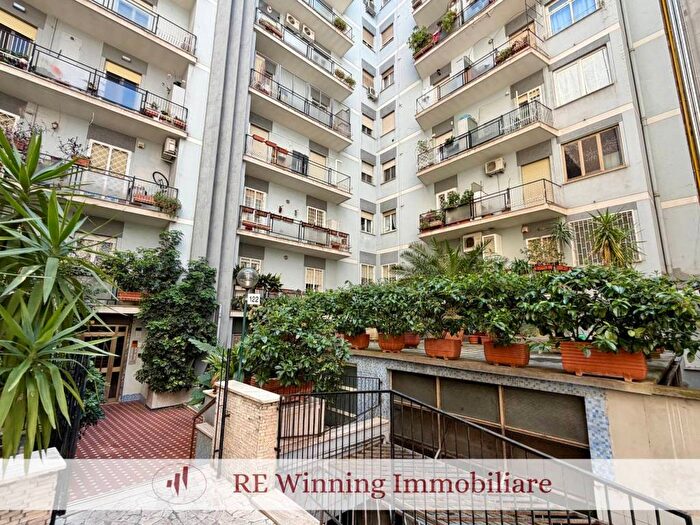Appartamento trilocale in affitto in Via Gallia, San Giovanni, Roma