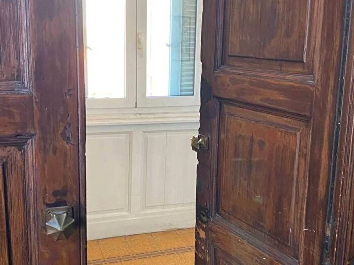 Appartamento trilocale in affitto in Via Spartaco No Number, Montenero, Milano