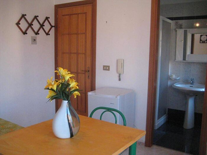 Appartamento monolocale in affitto in Via Giotto, Casteldaccia