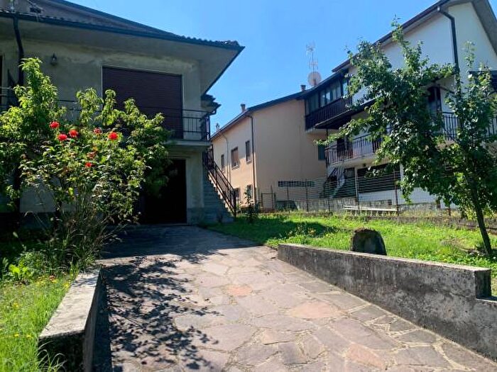 Casa trilocale in vendita in Via Lazzaretto San Colombano al Lambro, San Colombano Al Lambro