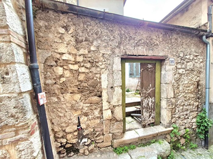 Casa trilocale in vendita in Veroli