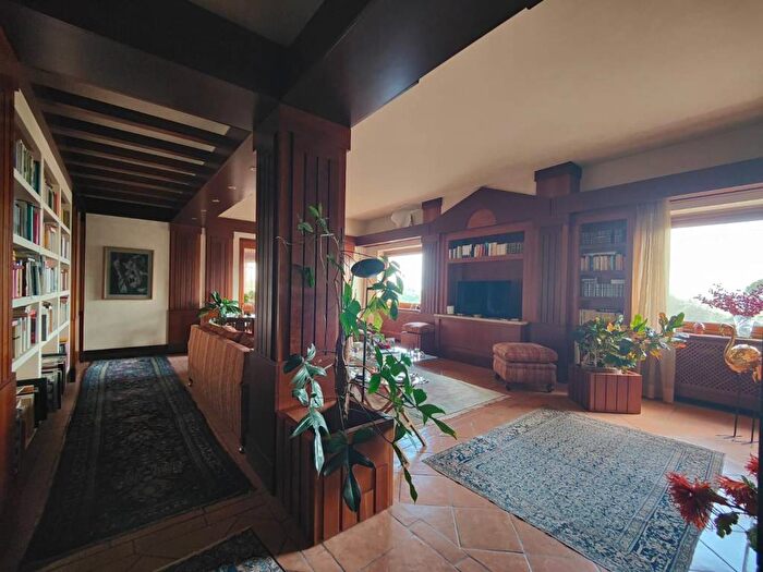 Appartamento con 5 locali in affitto in Via Cassia, Vigna Clara Vigna Stelluti, Roma