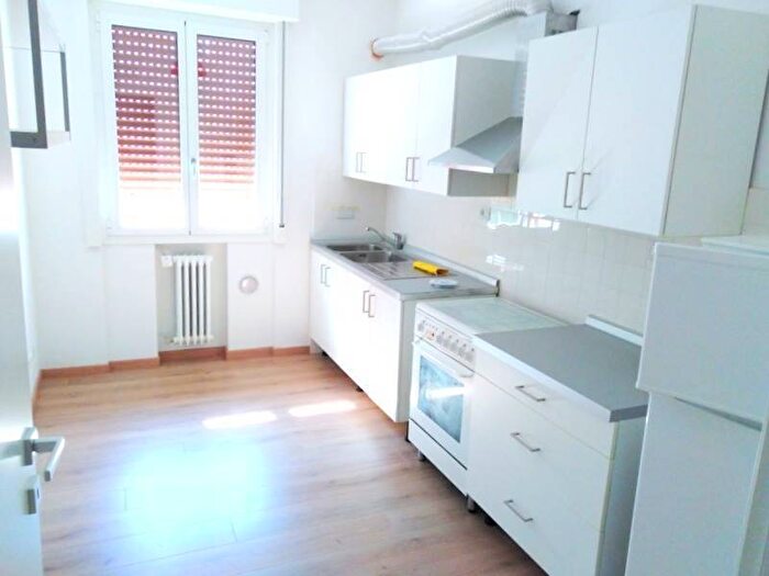 Appartamento trilocale in affitto in SantAgnese Università, Modena