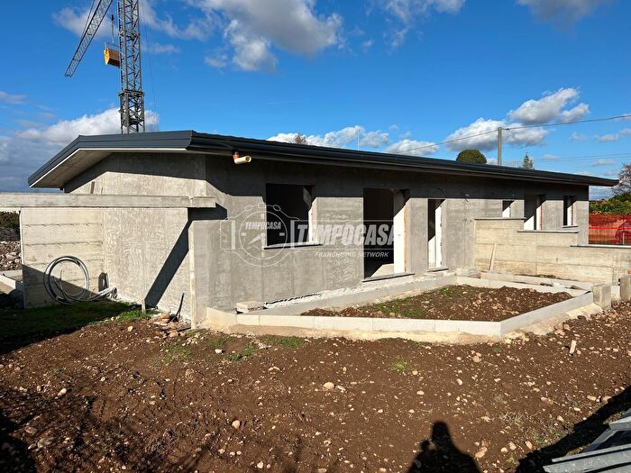 Casa trilocale in vendita in Via Grigna, Nerviano