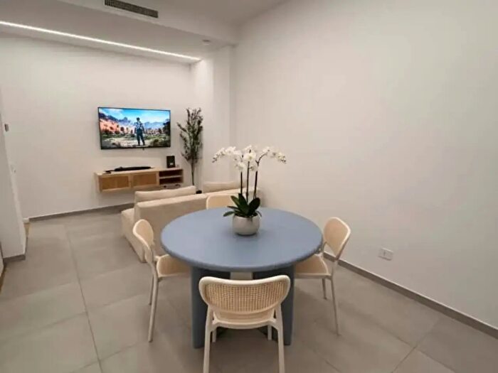 Appartamento monolocale in affitto in Via Carlo Farini, Milano