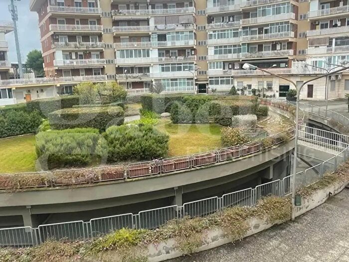 Appartamento quadrilocale in vendita in Via Vittorio Veneto, Barletta