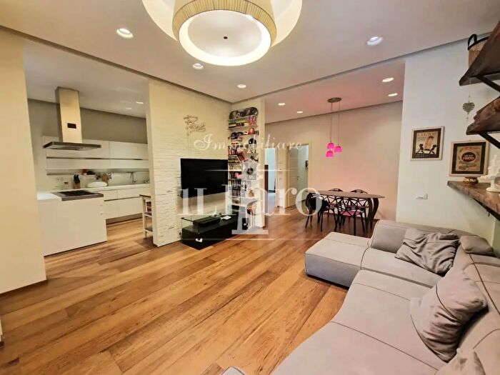 Appartamento trilocale in vendita in Arberinese, Campi Bisenzio