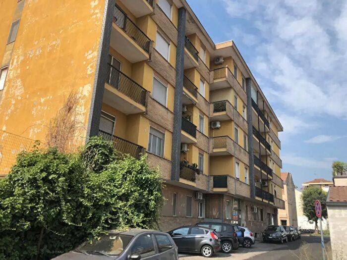 Appartamento trilocale in vendita in Corso Valentino, Casale Monferrato