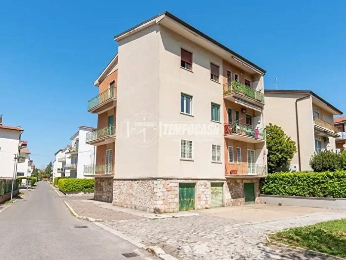 Appartamento quadrilocale in vendita in Via Rione dei Preti, Foggia
