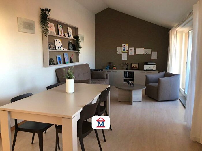 Appartamento trilocale in affitto in Canovine, Bergamo