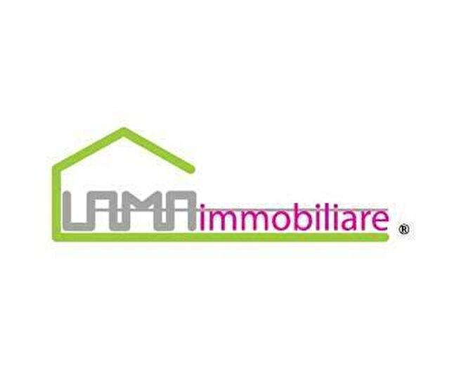 Appartamento con 6 locali in affitto in Via Orazio, Posillipo, Napoli