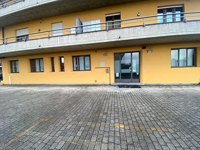 Appartamento con 5 locali in vendita in Via Giuseppe Mazzini, Villa Guardia