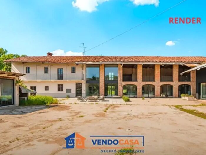 Casa con 6 locali in vendita in Regione Piana, Cherasco