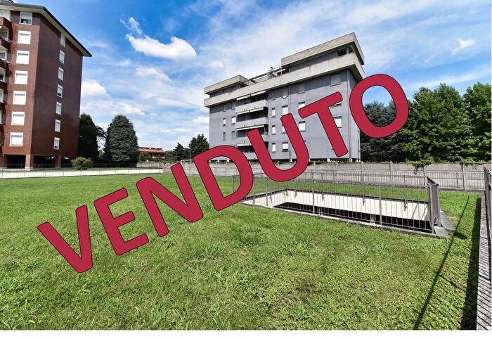 Appartamento trilocale in vendita in Viale della Repubblica, Paderno Dugnano