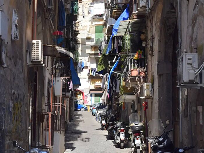Appartamento trilocale in vendita in Vico Cangiani a Santa Maria Antesaecula, Napoli
