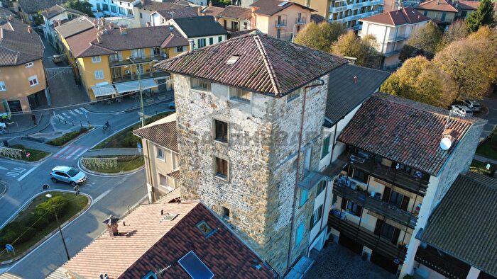 Casa quadrilocale in vendita in Via Giuseppe Bravi, Mapello