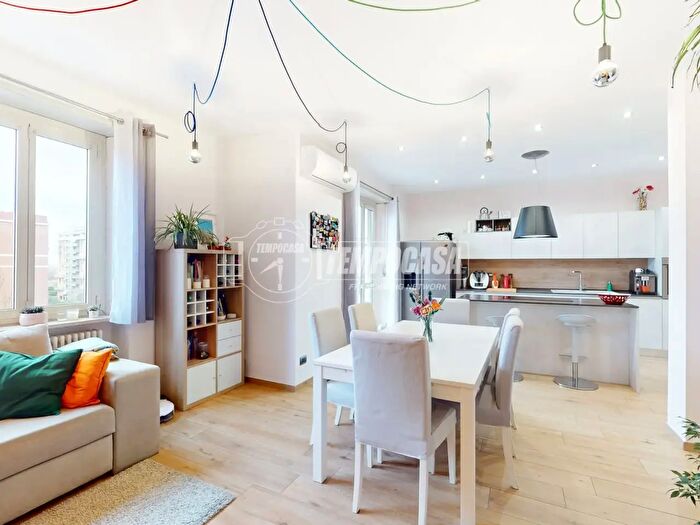 Appartamento trilocale in vendita in Strada Torino, Orbassano