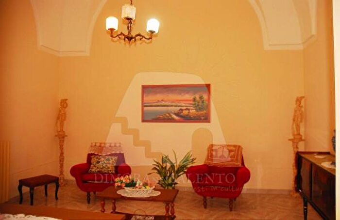 Appartamento quadrilocale in vendita in Via Giuseppe Verdi, PresicceAcquarica