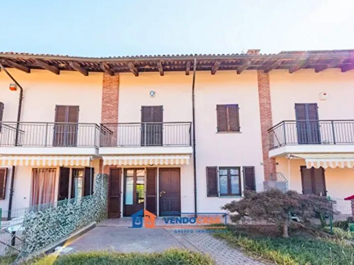 Casa quadrilocale in vendita in Via Bonissani, Ceresole Alba